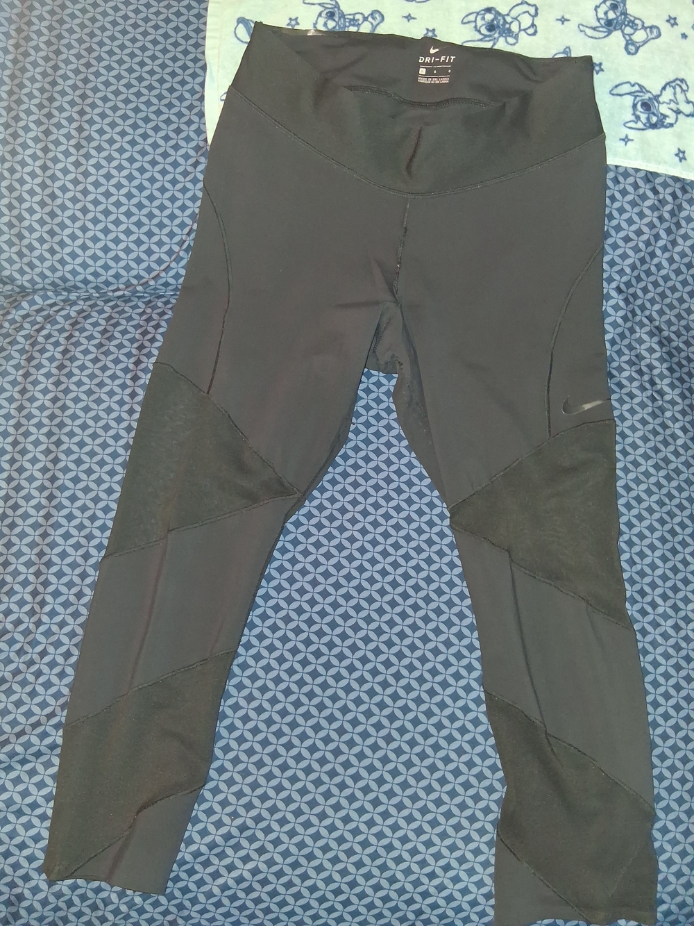Nike Dri-FIT Black Athletic Leggings - Picture 7 of 11